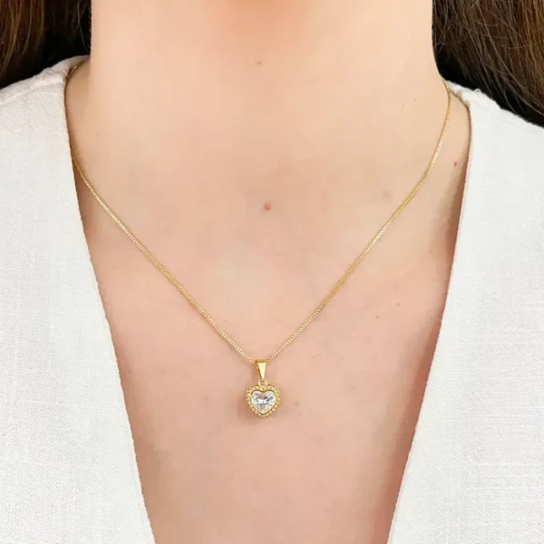 Colar Coração de Zircônia Dourado - Imagem 2